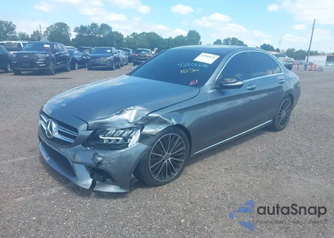 2019 Mercedes-Benz C 300 from USA, damaged, VIN 55SWF8DB0KU314169